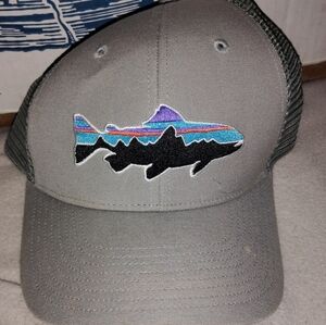 Patagonia Fitz Roy Fish Trout Mesh Trucker Snapback Hat Cap‎ RareAdjustable New